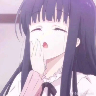司机让行5分钟获上千名学生打招呼